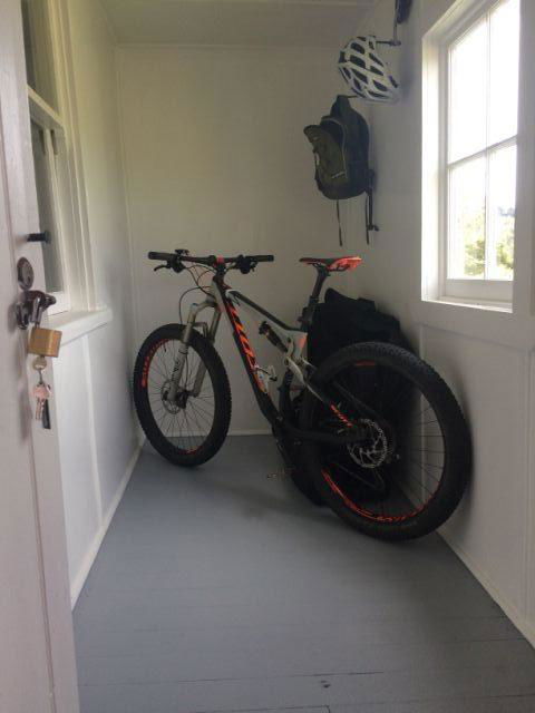 Riders Hut - Derby - Internet Find 24