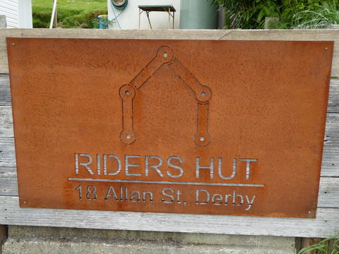 Riders Hut - Derby - Internet Find 20