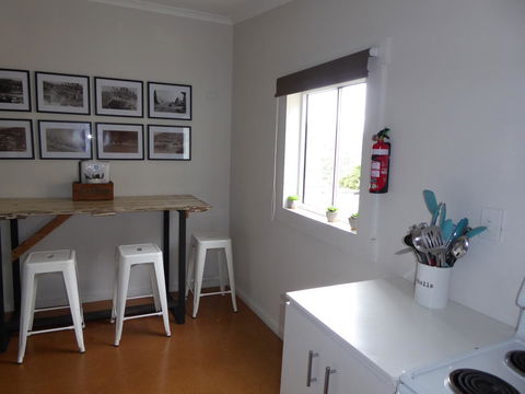 Riders Hut - Derby - Internet Find 5