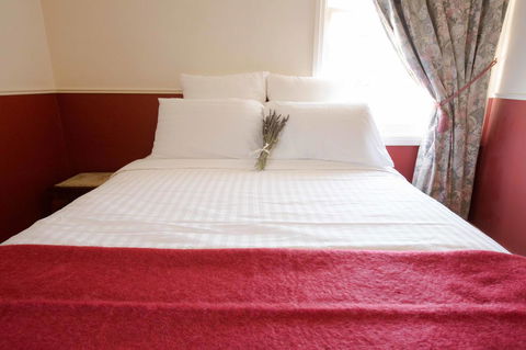St Andrews Inn - Internet Find 16