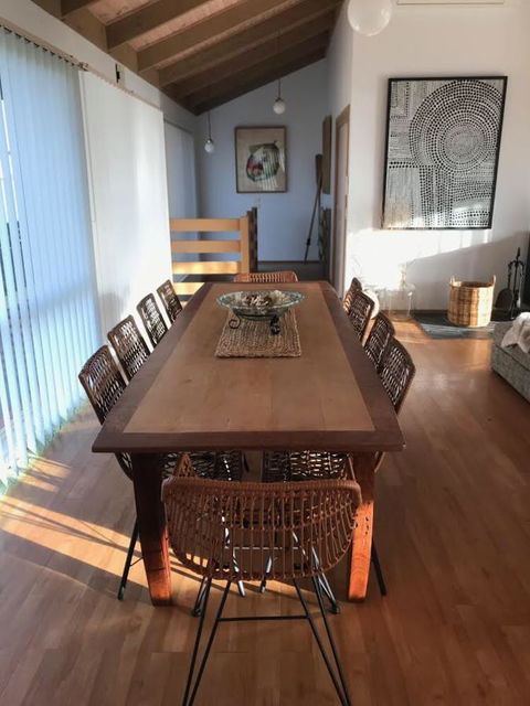 Sunsets On Martyrs Beach House - Ocean Views - Internet Find 12