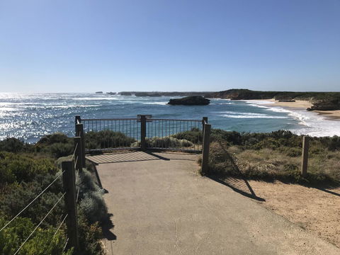 Sunsets On Martyrs Beach House - Ocean Views - Internet Find 31