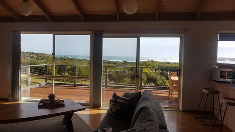 Sunsets On Martyrs Beach House - Ocean Views - Internet Find 6