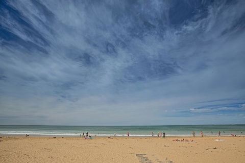 Nautical Rise Torquay - Internet Find 27