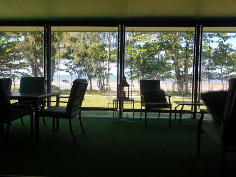 King Reef Resort - Internet Find 18