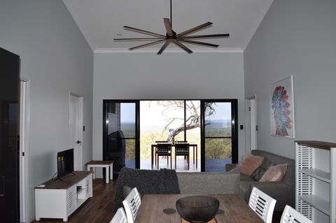 Ironbark House - Internet Find 30