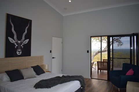 Ironbark House - Internet Find 41