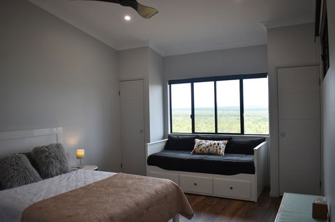 Ironbark House - Internet Find 36