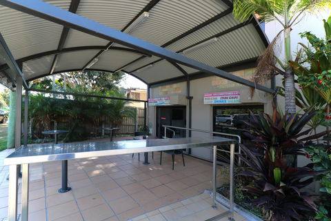 Novena Palms Motel - Internet Find 26