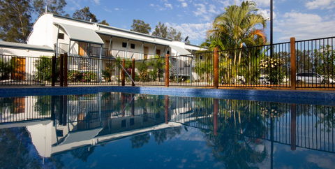 Novena Palms Motel - Internet Find 8
