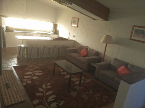 Arkana Motel - Internet Find 3