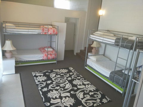 Arkana Motel - Internet Find 7