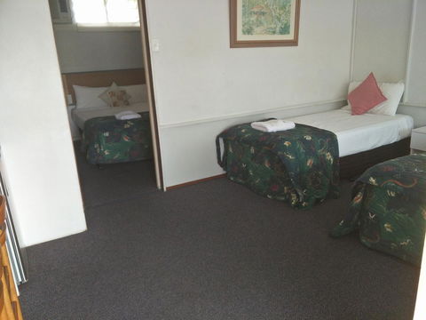 Arkana Motel - Internet Find 41