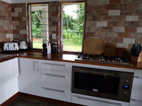 Cairns Beach House Our Oasis - Internet Find 17