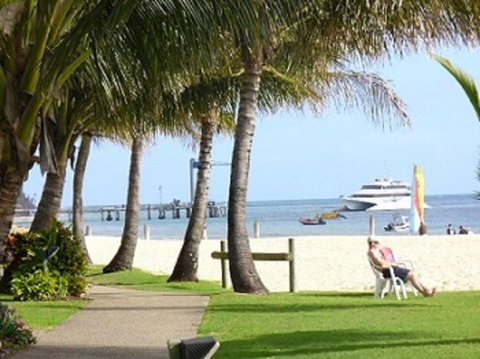 Beachfront Holiday Apartment To Rent For Short And Long Stays - Internet Find 27