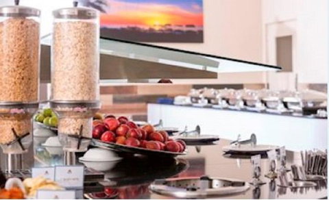 Beachfront Holiday Apartment To Rent For Short And Long Stays - Internet Find 40