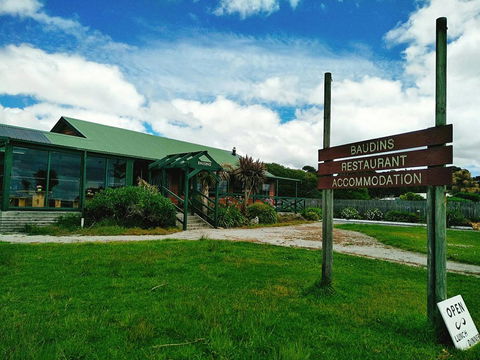 Baudins Accommodation And Restaurant - Internet Find 26