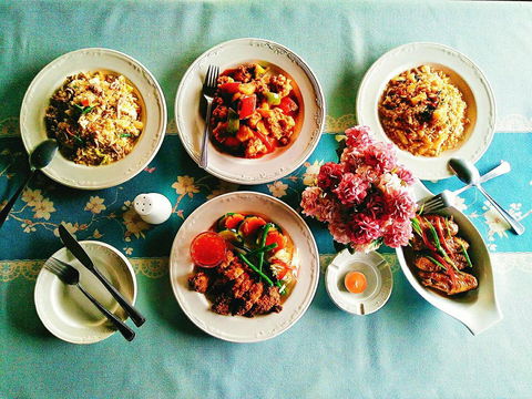 Baudins Accommodation And Restaurant - Internet Find 35