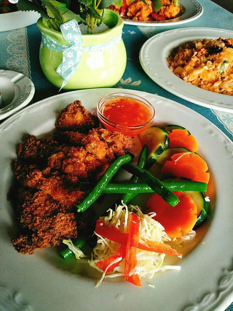 Baudins Accommodation And Restaurant - Internet Find 37
