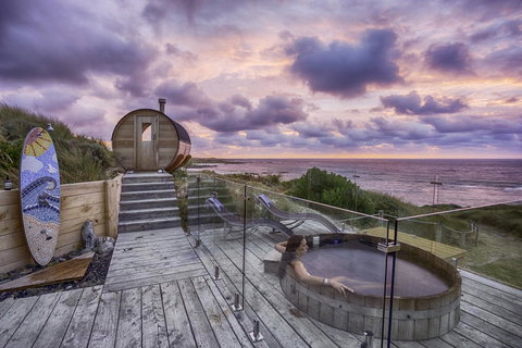 Porky Beach Retreat - King Island Escapes - Internet Find 7