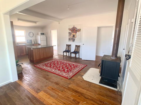 'The Wattles' - True Country Escape Near Wineries - Borenore - Internet Find 0