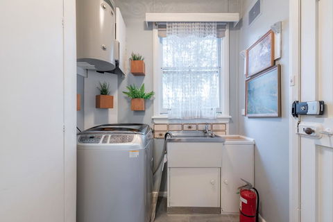 1 Private Double Room In Carramar 1 Minute Walk To Station - SHAREHOUSE - Internet Find 3