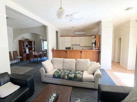 123 Hill St, Heart Of Orange, Double Brick - Internet Find 2