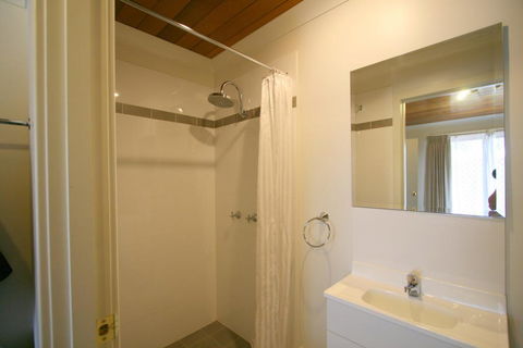 14 Cobbon Crescent Jindabyne - Internet Find 1