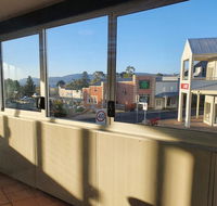 18 Lakeview Plaza - Internet Find
