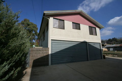3/9 Park Road, Jindabyne - Internet Find 1