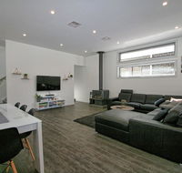 43B Twynam Street - The Falls on Twynam - Internet Find