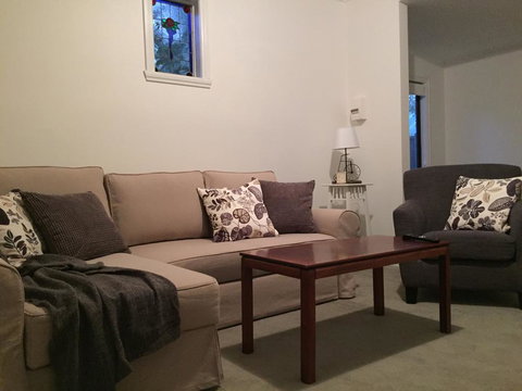 5301 B&B - Internet Find 2