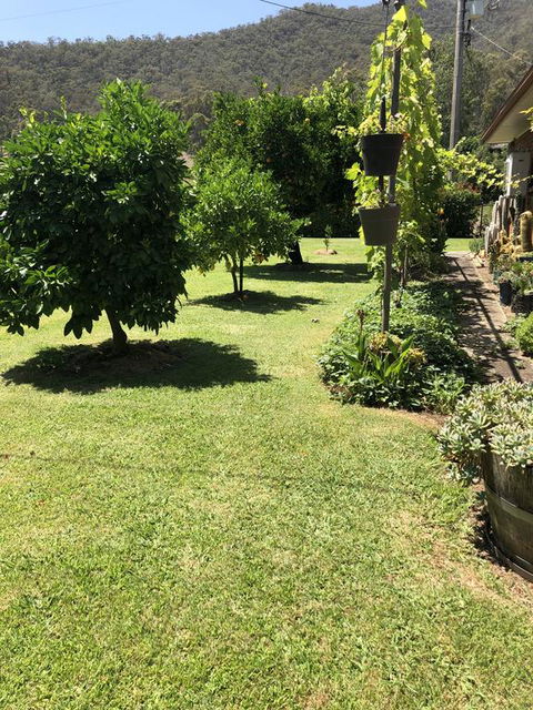 725 Myrtleford-Yackandandah Road - Internet Find 1
