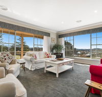A House With A View Molong. NSW - Internet Find