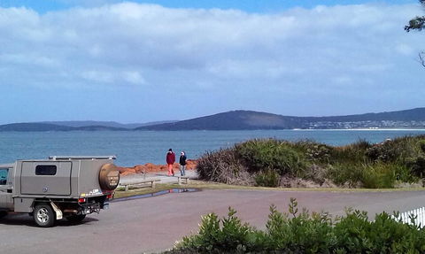 Acclaim Rose Gardens Beachside Holiday Park - Internet Find 2