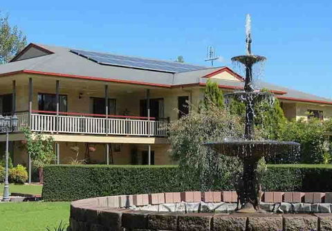 Allora Lodge Bed And Breakfast - Internet Find 0