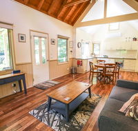 Alpine Arnica Cottage 1 - Internet Find
