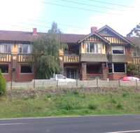 Alpine Retreat Hotel - Internet Find