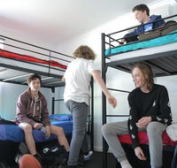 Alpine Sports Lodge - Internet Find