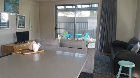 Ashford House - Internet Find 0