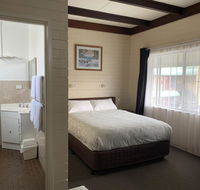 Ashton Motel - Internet Find