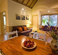 Autumn Abode Cottages - Internet Find