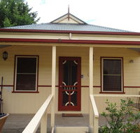 Autumn Affair Cottage 5 - Internet Find
