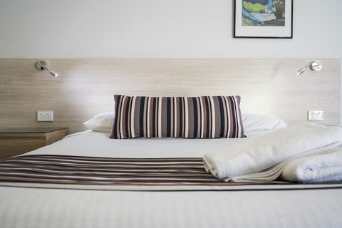 Avoca Beach Hotel - Internet Find 3