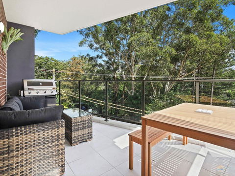 Avoca Beach Pad- 210/14-18 Cape Three Points Rd - Internet Find 0