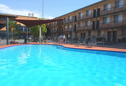 AZA Motel - Internet Find 0