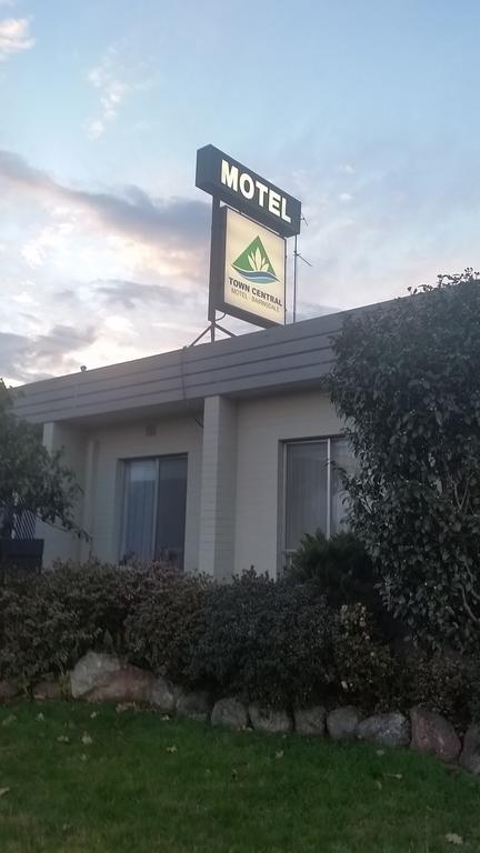 Bairnsdale Town Central Motel - Internet Find 3