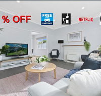 BALLARAT CLOSE 2 CBD  HOSPITAL3BR HOMENETFLIX  WiFi  Gift - Internet Find