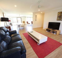 Barefoot Bungalow at Hat Head - Internet Find