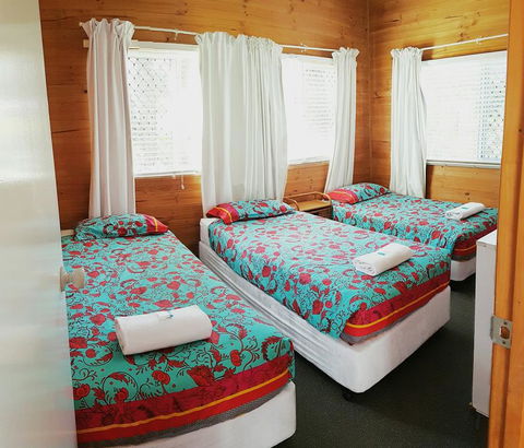 Bargara Gardens Boutique Villas - Internet Find 3